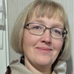 Bidragsyter Elena Bøhler