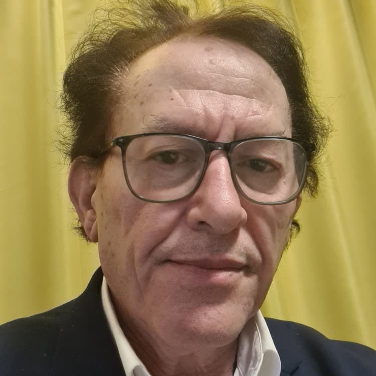 Bidragsyter Kamil Øzerk